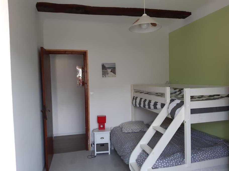 Logement Calme Et Authentique A 에스플레트 외부 사진